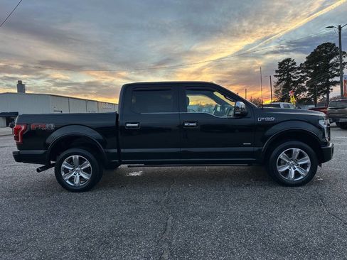 Used 2016 Ford F150 Platinum w/ Equipment Group 701A Luxury image 16