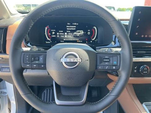 New 2026 Nissan Pathfinder Platinum AWD/4WD image 13