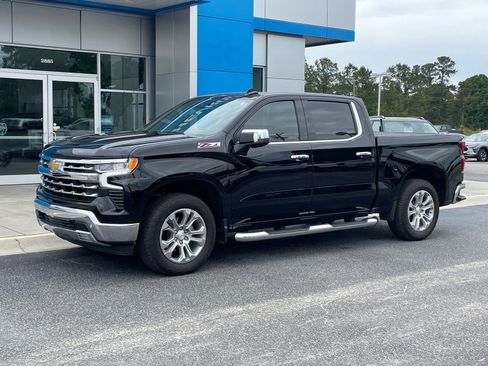 Used 2024 Chevrolet Silverado 1500 LTZ w/ LTZ Premium Package AWD/4WD image 1