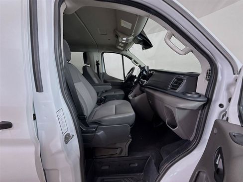 Used 2024 Ford Transit 350 XLT RWD image 5