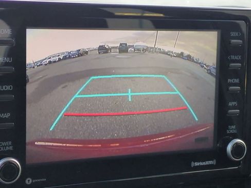 Used 2022 Toyota Corolla LE image 26