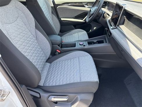 New 2025 Volkswagen Tiguan S image 16