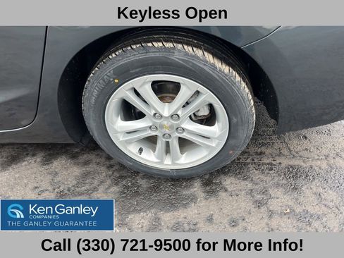 Used 2018 Chevrolet Cruze LT w/ Convenience Package image 23