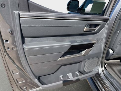 New 2026 Toyota Tundra Limited AWD/4WD image 11