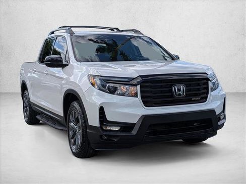 Certified 2023 Honda Ridgeline Sport image 3