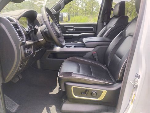 Certified 2025 RAM 1500 Laramie AWD/4WD image 13