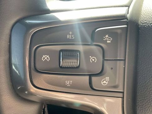 Used 2025 Chevrolet Silverado 3500 High Country w/ Technology Package AWD/4WD image 25