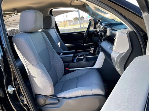 Used 2022 Toyota Tundra SR5 image 8