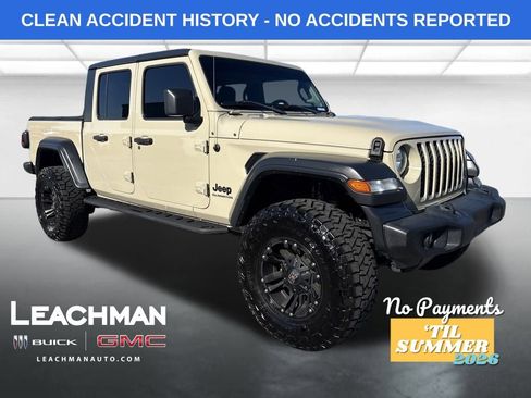 Used 2020 Jeep Gladiator Sport w/ Quick Order Package 24S image 1