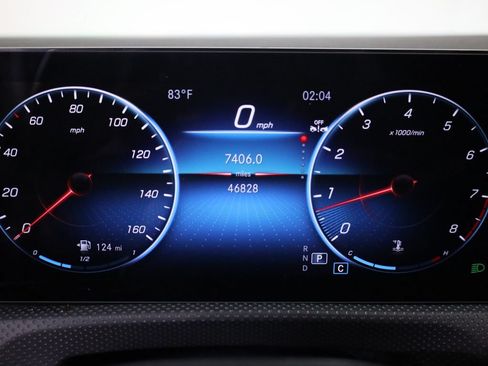 Used 2023 Mercedes-Benz CLA 250 4MATIC image 13