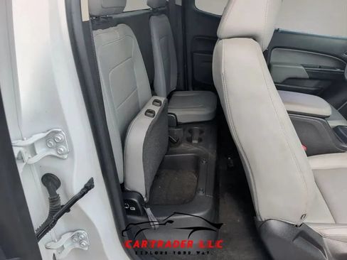 Used 2015 Chevrolet Colorado W/T RWD image 20