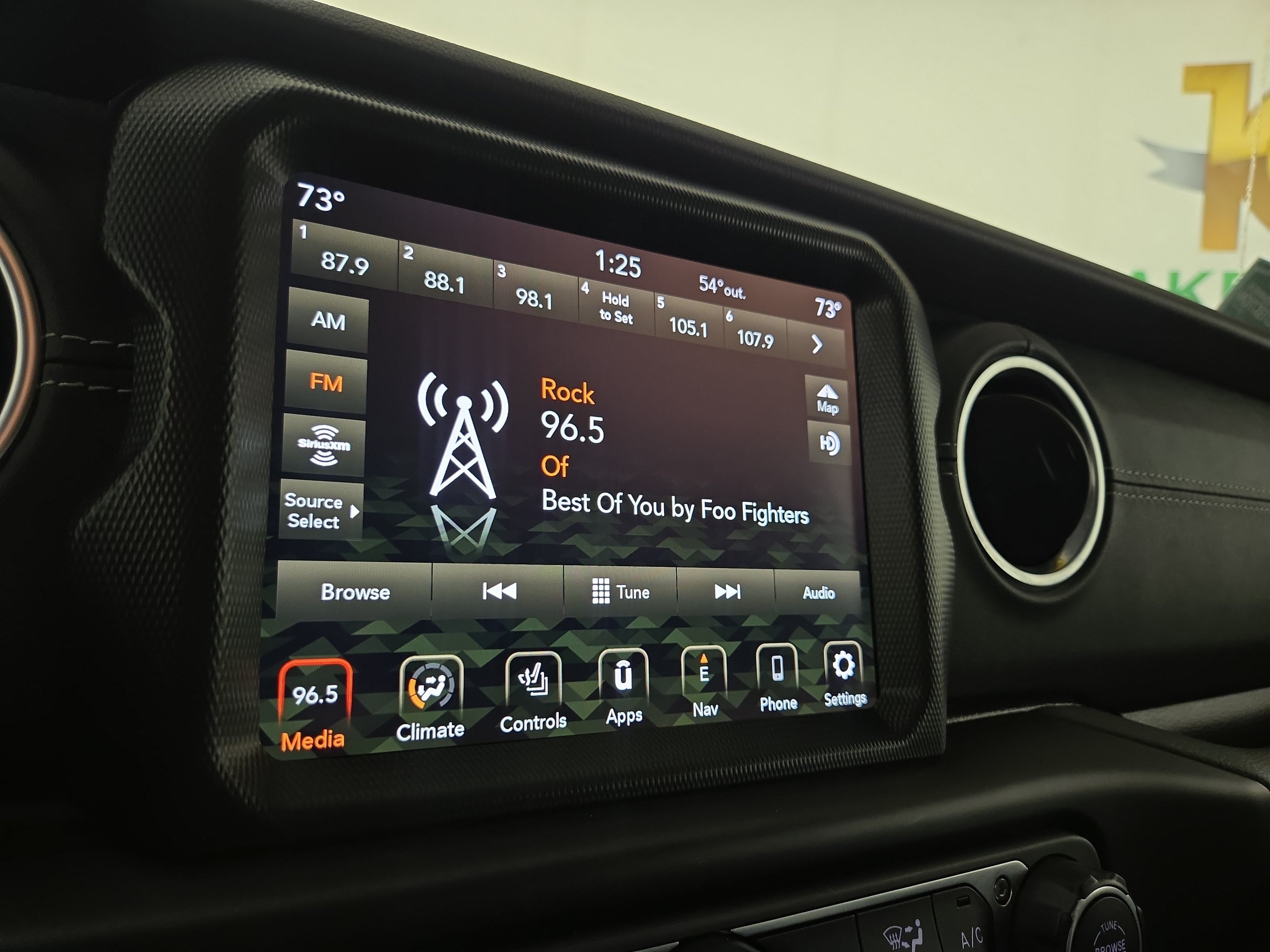 Certified 2023 Jeep Wrangler Unlimited Sahara w/ Dual Top Group AWD/4WD image 20