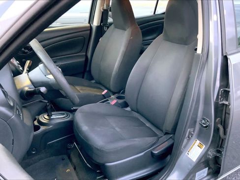 Used 2017 Nissan Versa S Plus image 8