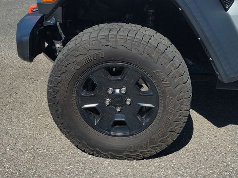 Used 2023 Jeep Gladiator Mojave w/ LED Lighting Group image 5