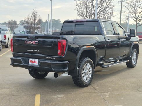 Used 2022 GMC Sierra 3500 Denali image 6