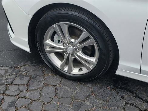 Used 2018 Hyundai Sonata SEL image 5