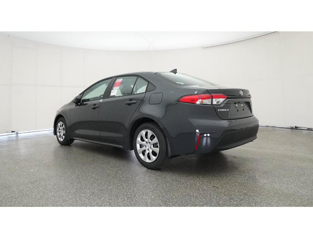 Used 2025 Toyota Corolla LE FWD image 27