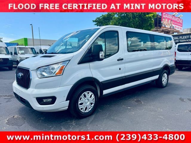 Used 2022 Ford Transit 350 XLT RWD image 3