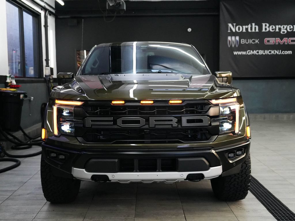 Used 2025 Ford F150 Raptor AWD/4WD image 2