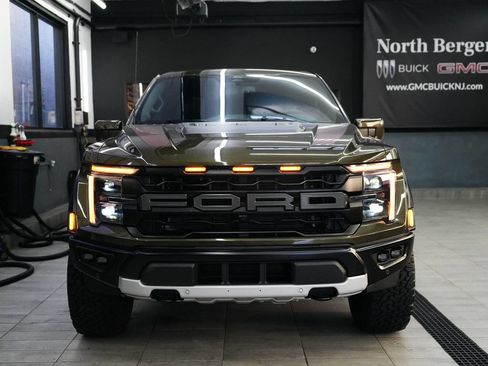 Used 2025 Ford F150 Raptor AWD/4WD image 2