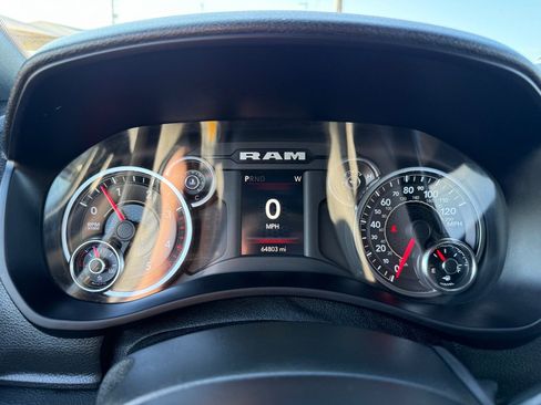 Used 2022 RAM 2500 Tradesman w/ Chrome Appearance Group image 28