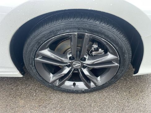 Used 2023 Acura Integra A-Spec image 11