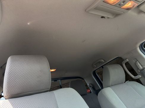 Used 2014 Nissan Frontier SV w/ SV Value Truck Package image 12