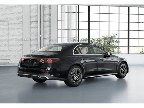 New 2026 Mercedes-Benz E 350 4MATIC Sedan image 21