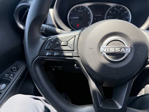 Certified 2024 Nissan Kicks S FWD image 19