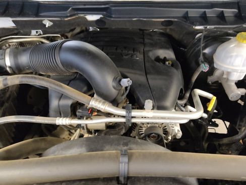 Used 2019 RAM 1500 Tradesman RWD image 30