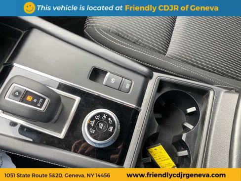 Used 2023 Mitsubishi Outlander ES image 19