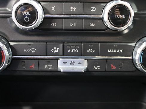 Used 2022 Ford F150 XLT w/ Equipment Group 302A High AWD/4WD image 60