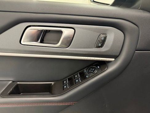 New 2026 Ford Explorer ST-Line image 15
