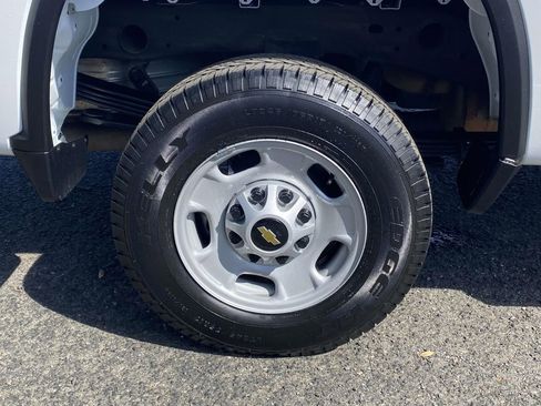 Used 2023 Chevrolet Silverado 2500 W/T w/ WT Convenience Package image 7