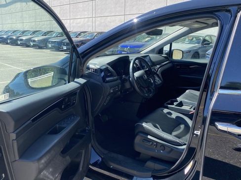Used 2022 Honda Odyssey Elite image 14