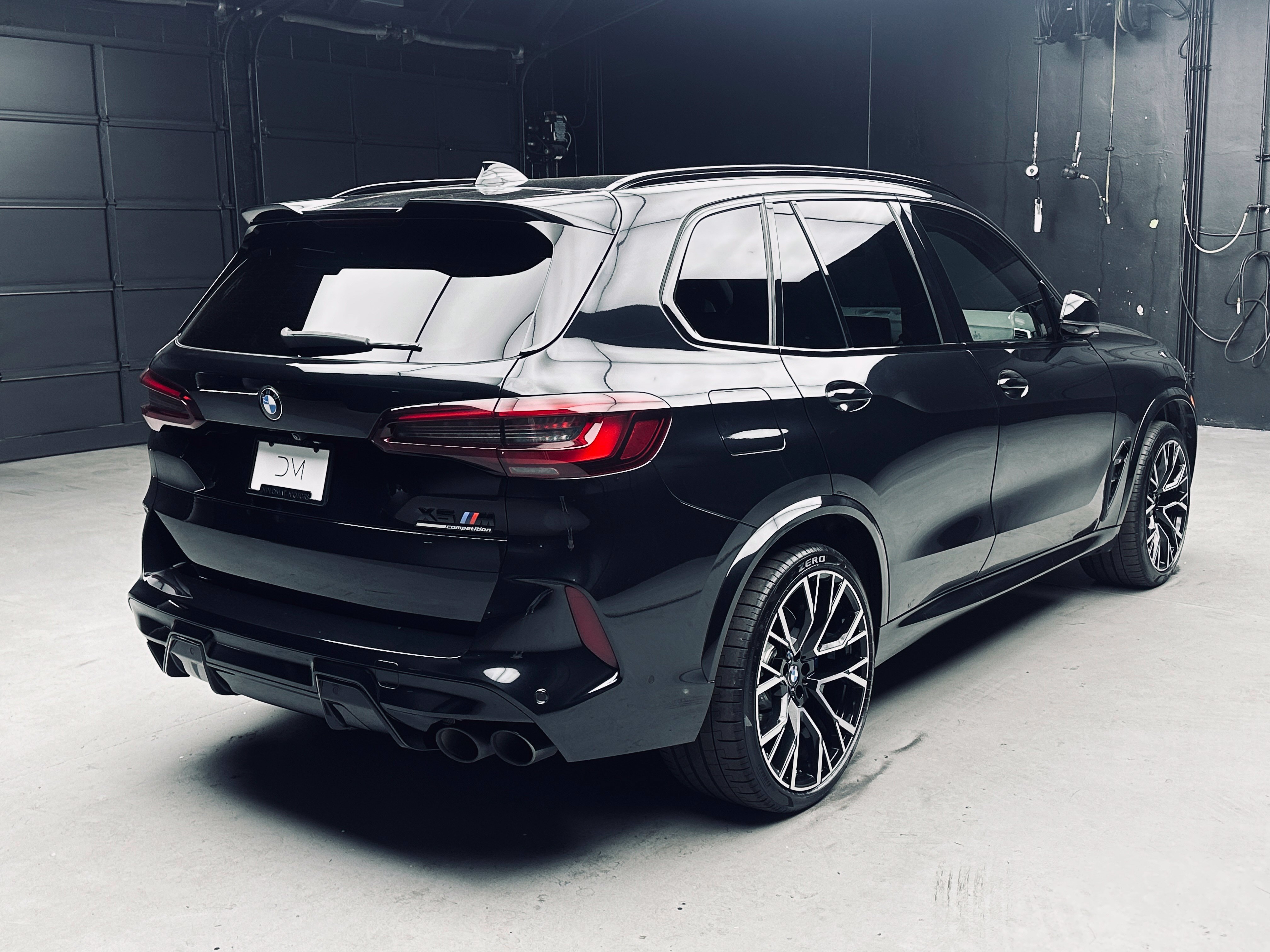 Used 2022 BMW X5 M w/ Competition Package AWD/4WD image 6