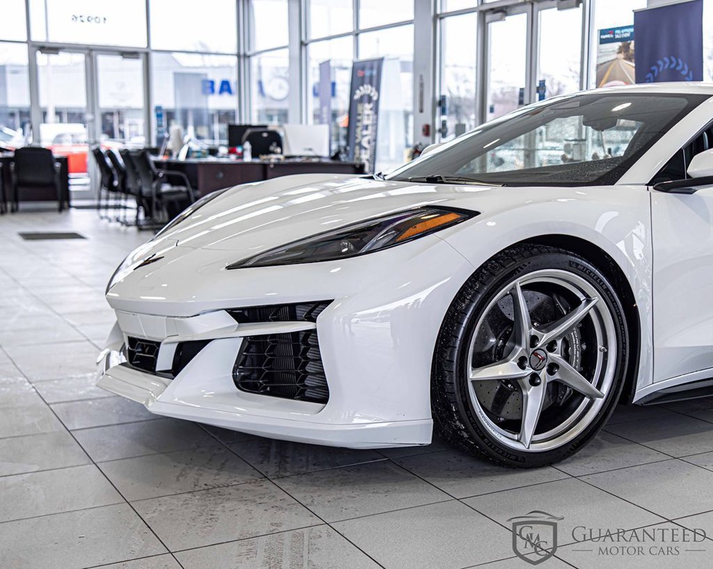 Used 2024 Chevrolet Corvette E-Ray AWD/4WD image 5