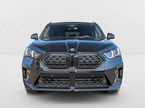 New 2025 BMW X2 xDrive28i w/ Technology Package image 6