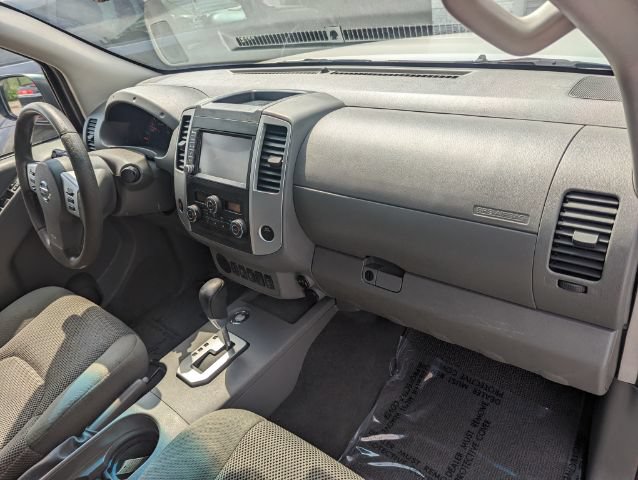 Used 2021 Nissan Frontier SV RWD image 14