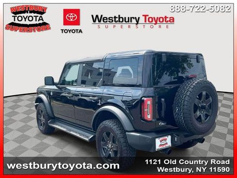 Used 2025 Ford Bronco Outer Banks AWD/4WD image 11
