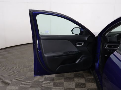 Used 2025 Kia K4 LXS image 16