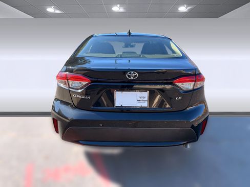 Used 2020 Toyota Corolla LE image 10