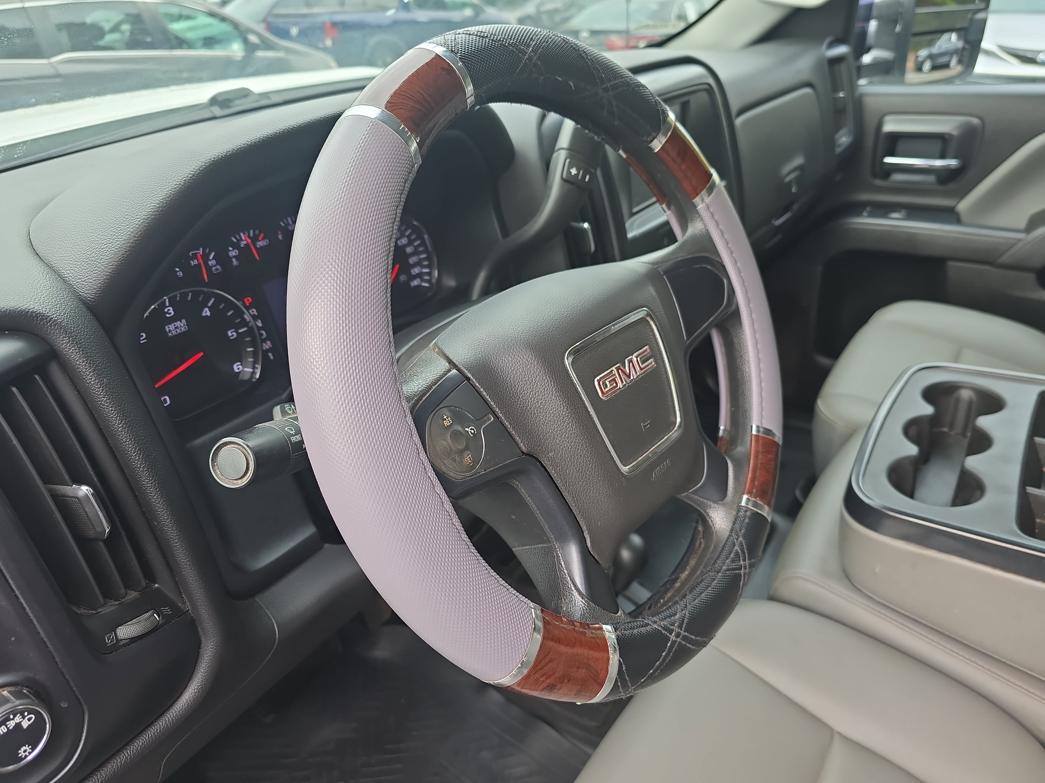 Used 2016 GMC Sierra 2500 4x4 Crew Cab w/ Sierra Convenience Package image 15