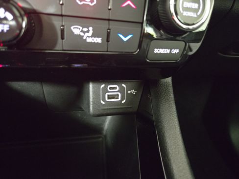 Certified 2023 Jeep Compass Limited w/ Sun and Sound Group AWD/4WD image 28