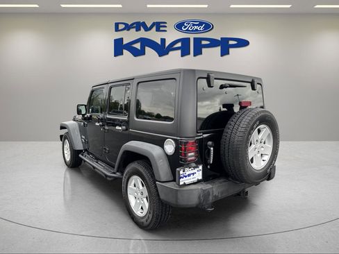 Used 2017 Jeep Wrangler Unlimited Sport w/ Quick Order Package 24S AWD/4WD image 5