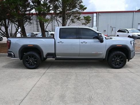 Used 2024 GMC Sierra 2500 AT4 w/ AT4 Premium Plus Package AWD/4WD image 31