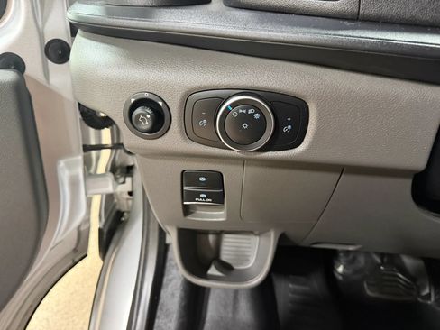 Used 2022 Ford Transit 350 XL RWD image 35