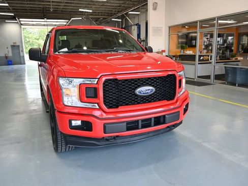 Used 2018 Ford F150 XL w/ Equipment Group 101A Mid AWD/4WD image 3