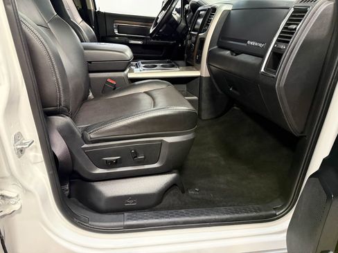 Used 2014 RAM 2500 Laramie w/ Convenience Group AWD/4WD image 65