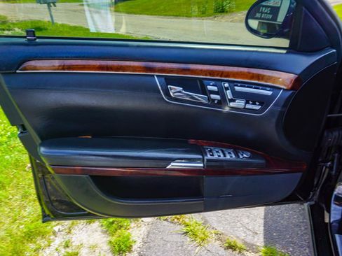 Used 2007 Mercedes-Benz S 600 image 40